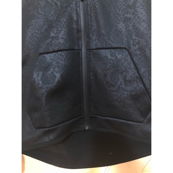 🖤SOLD🖤Nike thermafit snake skin hoodie - Picture 5 of 6